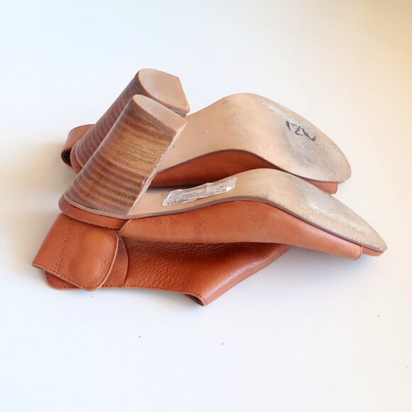 Matisse Tan Leather Peep-Toe Stacked Block Heel Bootie Shoes Size 7 - Picture 14 of 16